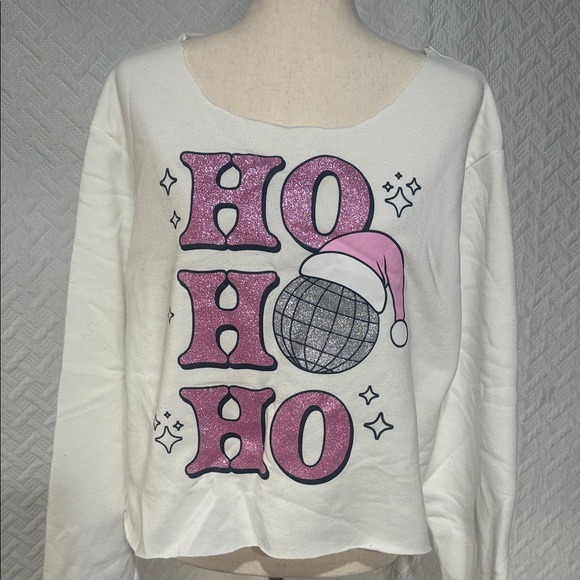 Tops - White and Pink Festive Sweatshirt
